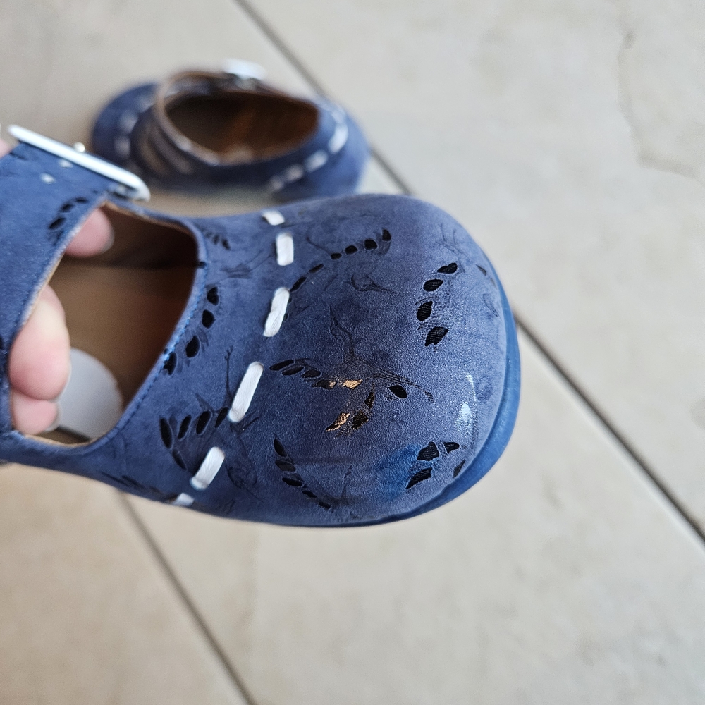 John Fluevog Limited Edition Blue Cavalieri With Birds - Picture 9 of 13